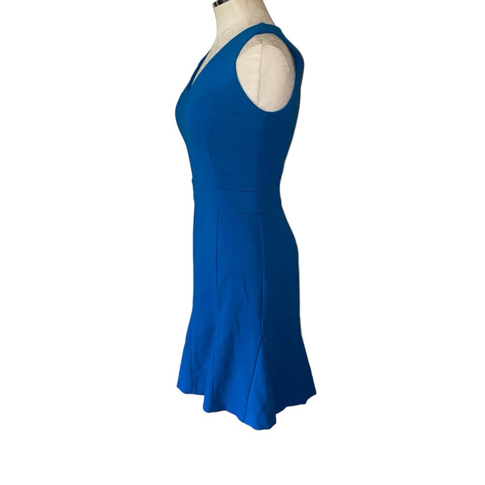 Banana Republic Bright Teal Blue Sleeveless V-Neck A-Line Sheath Dress Size 2P - Picture 2 of 7